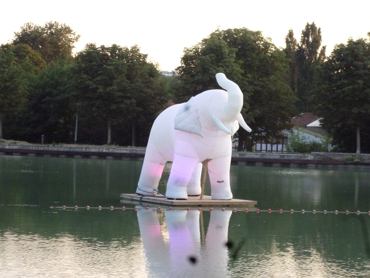 L'éléphant du canal à Châlon